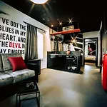 Boutique Old School *