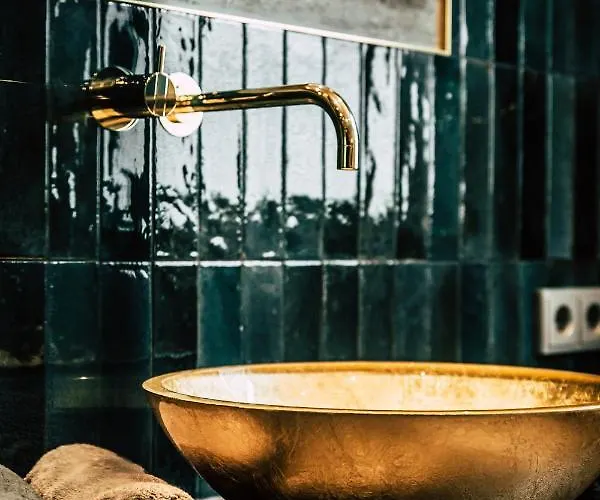 Boutique Old School Apartamento Söll