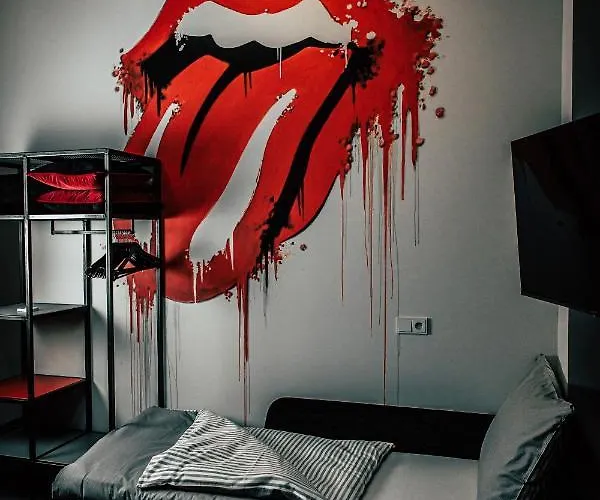 Boutique Old School * Söll